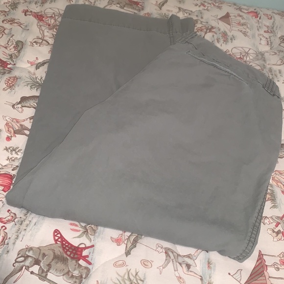 Gap Favorite Chinos - Picture 2 of 3